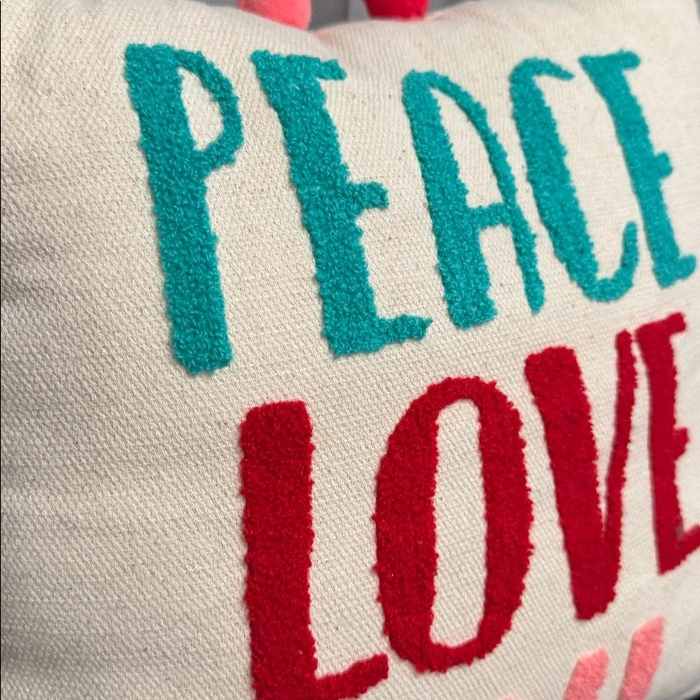 Bed, Bath & Beyond Festive Peace Love Joy Holiday Pillow Set (2) Sz 14” x 14”